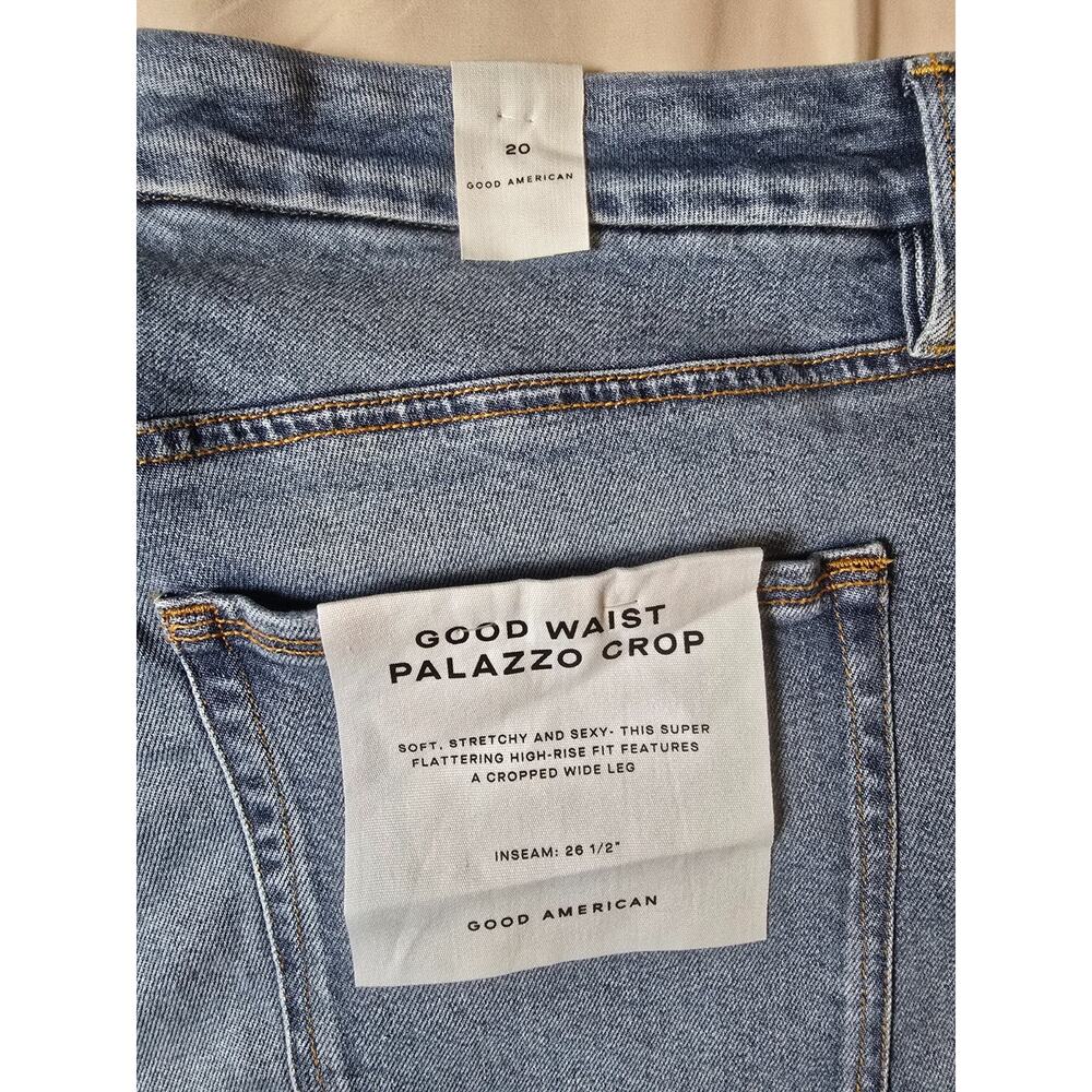 High-Rise Wide Leg Crop Jeans - Light Blue - Picture 5 of 7